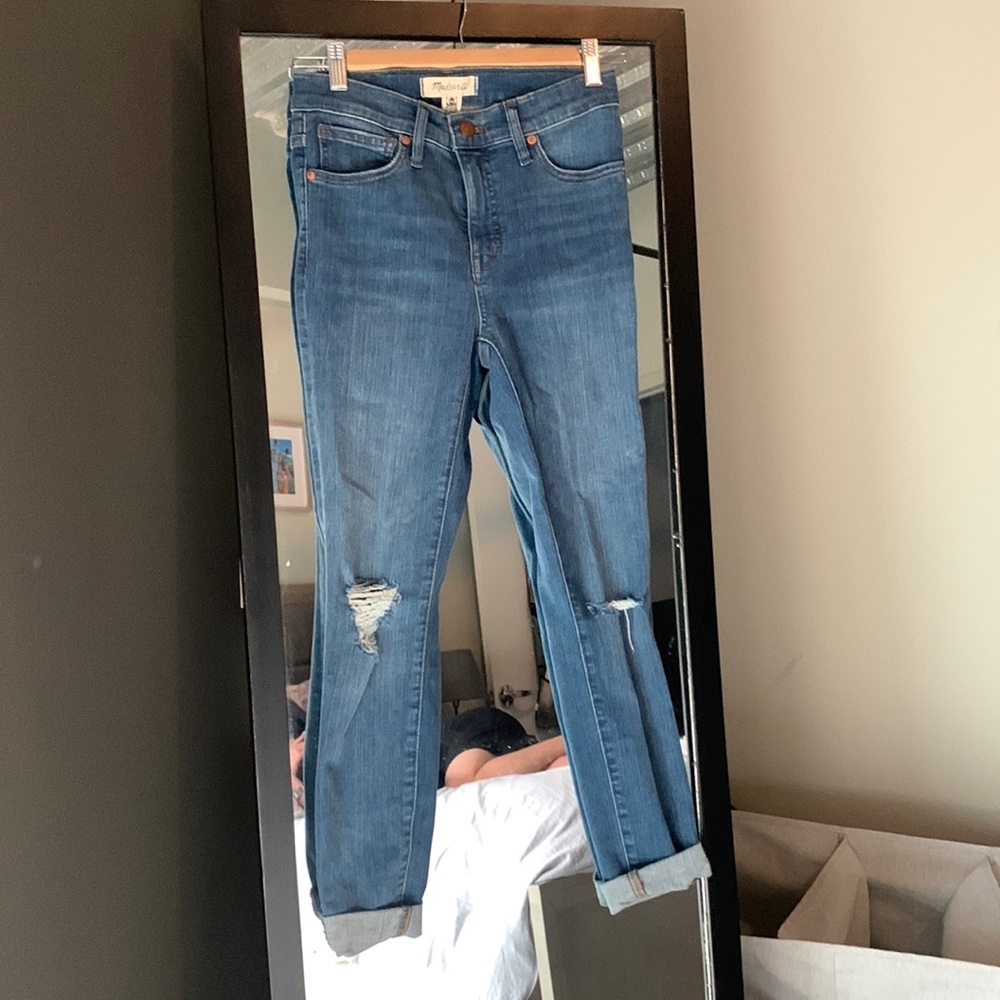 Madewell 9” mid-rise skinny jeans.